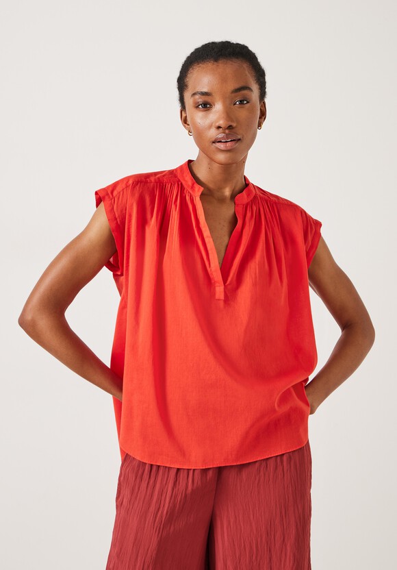Viola Sleeveless Cotton Shirt