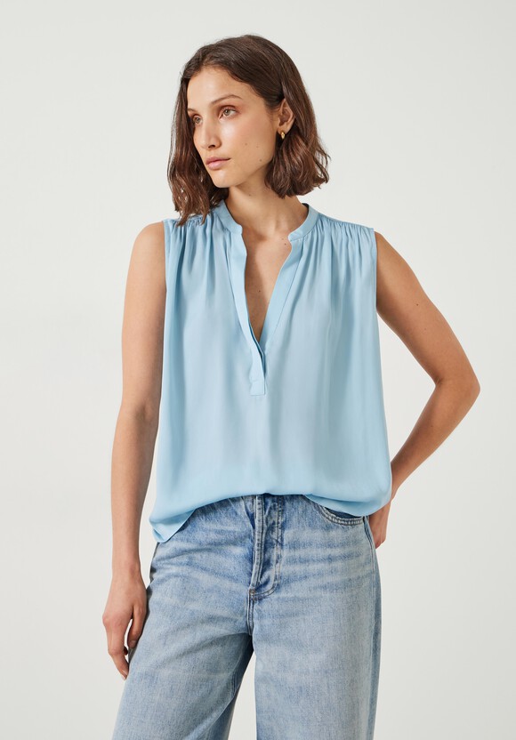 Kyla V-Neck Blouse