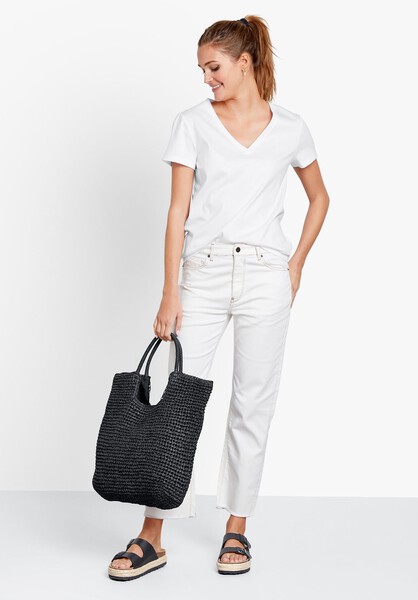 Relaxed V Tee