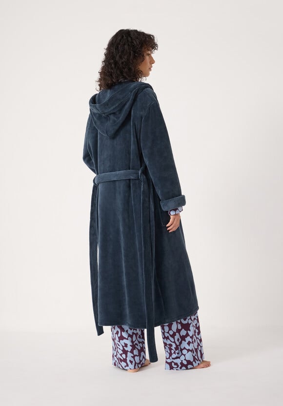 Fluffy Hooded Dressing Gown