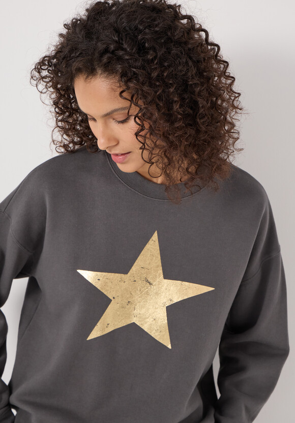 Metallic Star Graphic Sweatshirt
