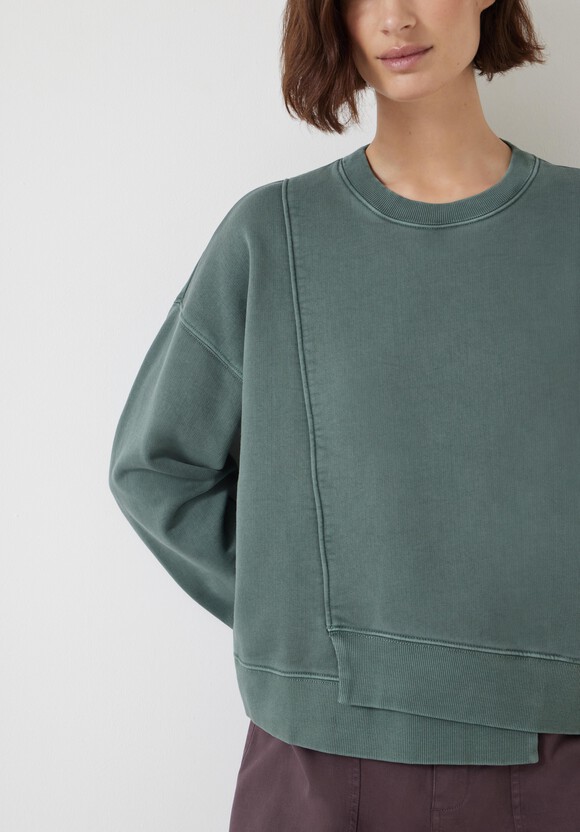 Asymmetric Layered Washed Sweatshirt
