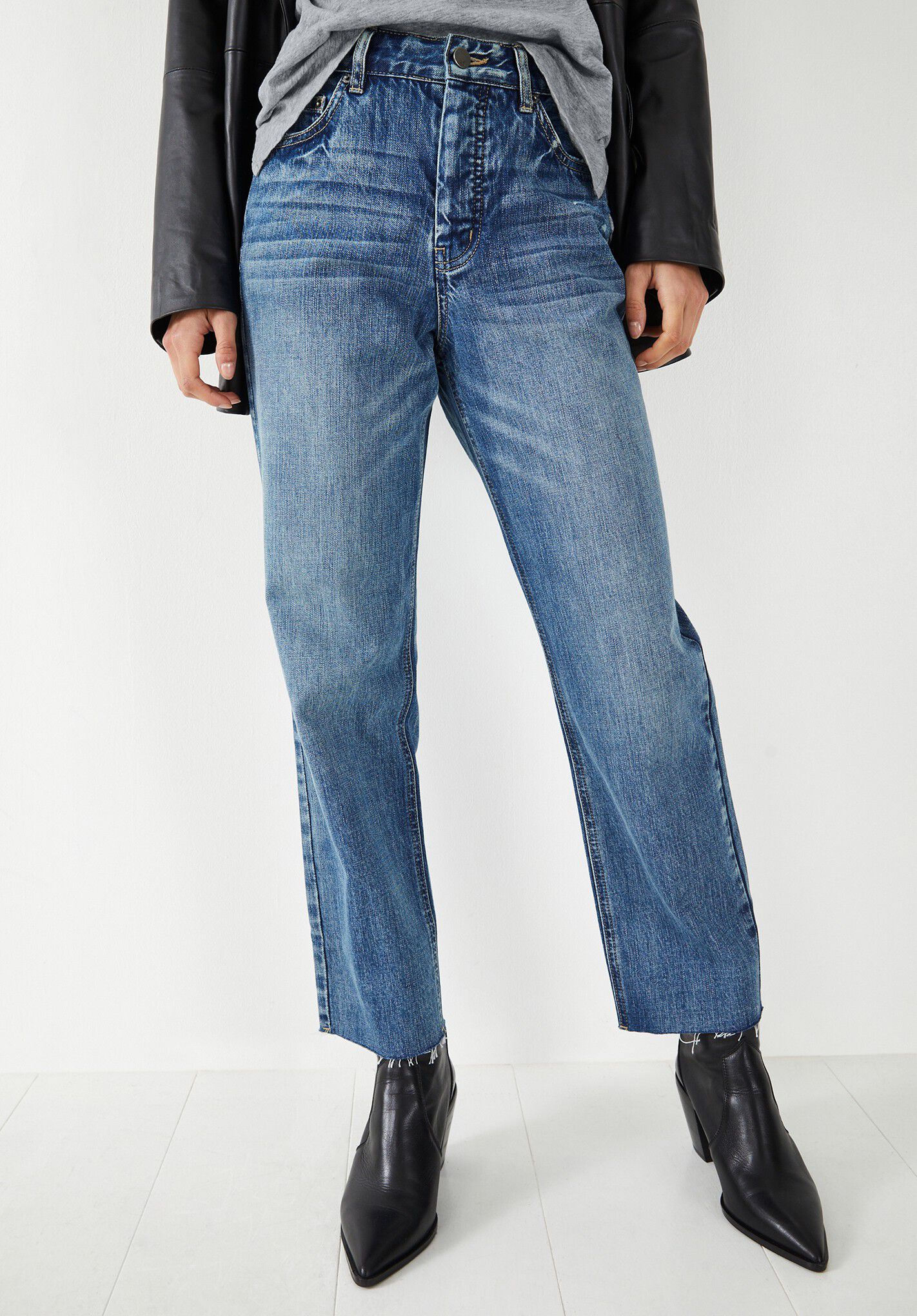 Straight leg jeans uk sales