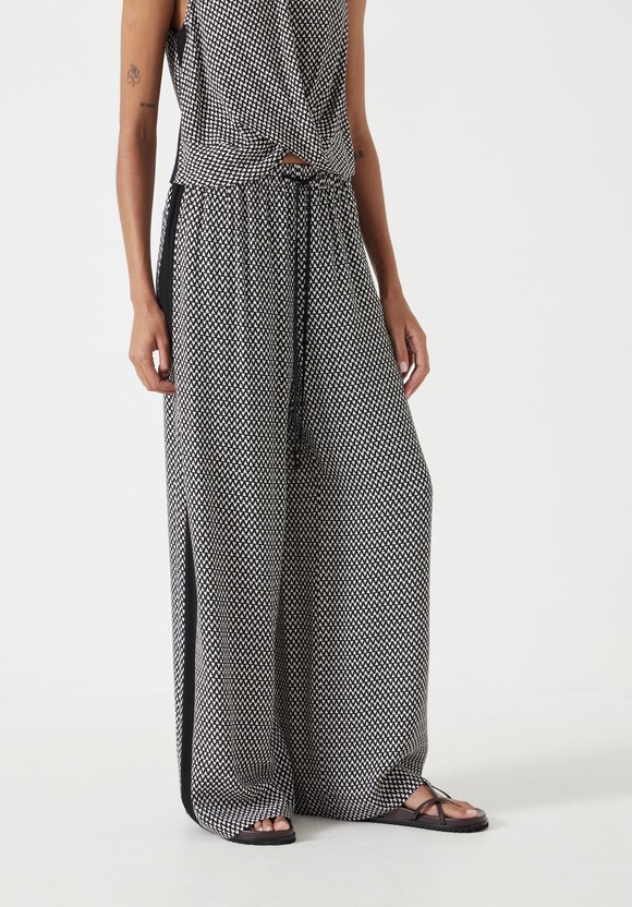 Petunia Wide Leg Trousers