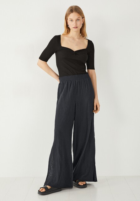 Sarah Knot Front Top
