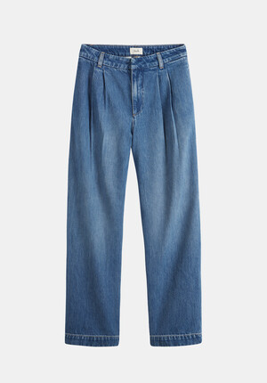 Lya Pleated Wide Leg Jeans