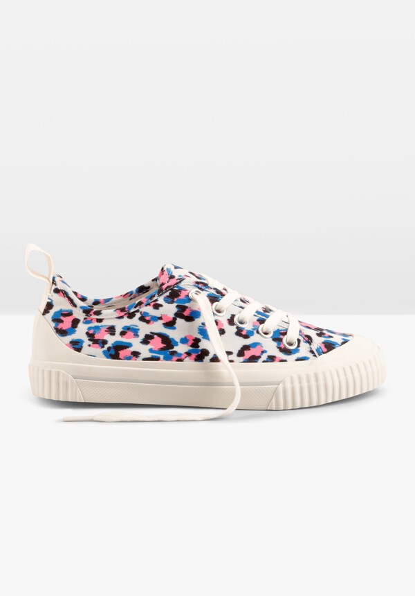 Leyton Canvas Trainers