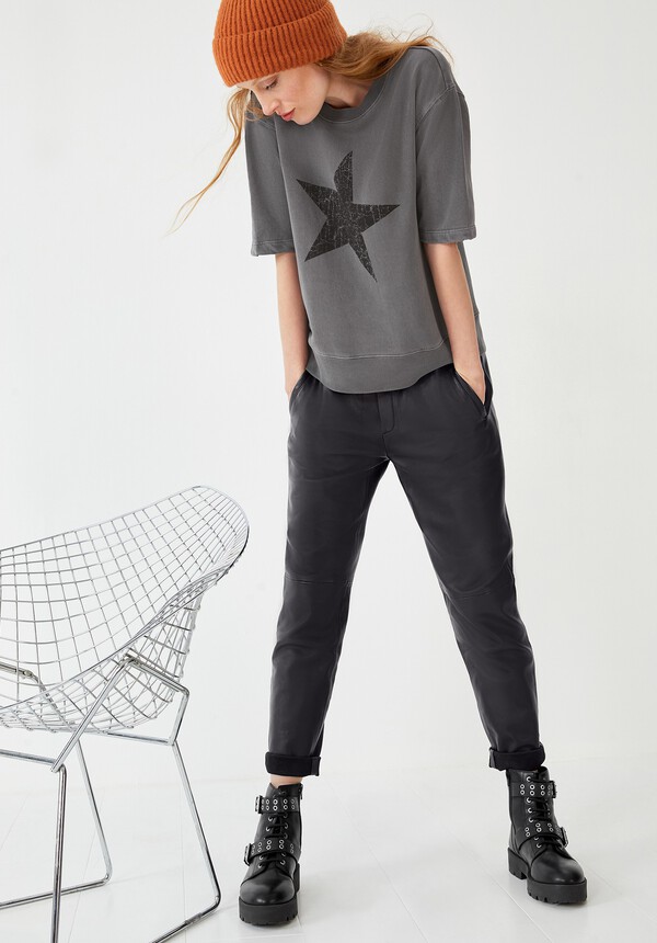 Star Sweat Tee