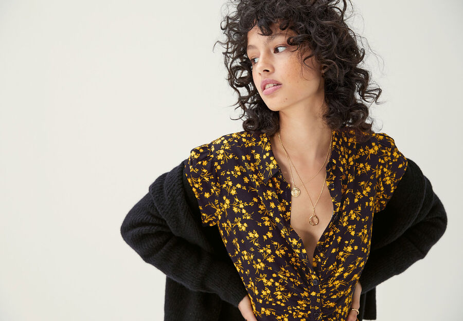Riva Cropped Ribbed Cardigan