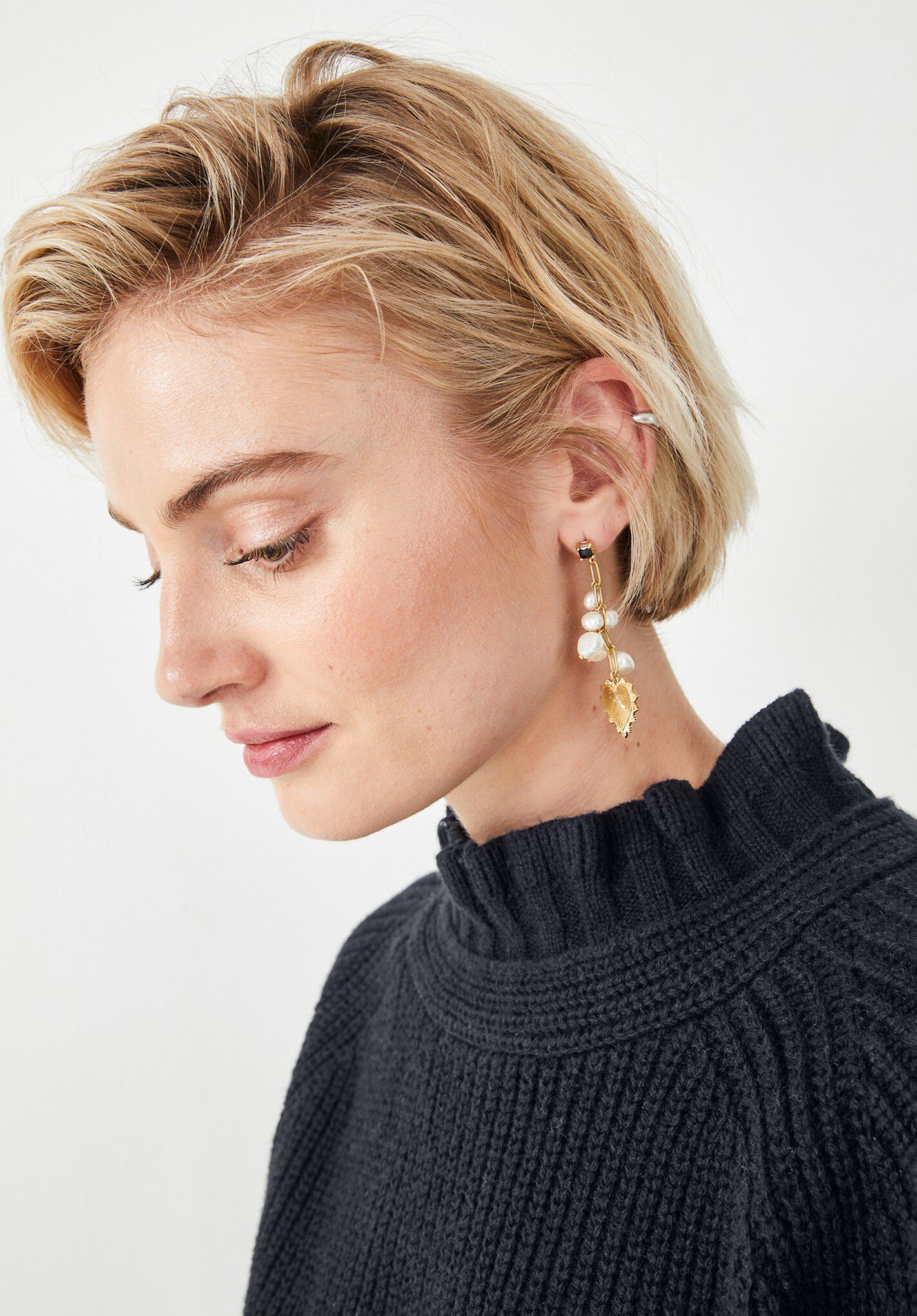 Sabina Pearl Drop Earrings
