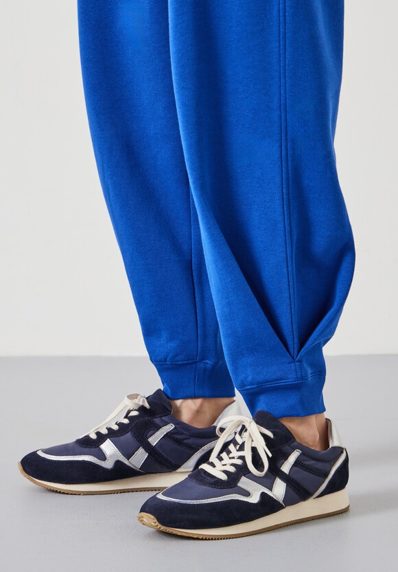 Barrel Leg Pleat Joggers