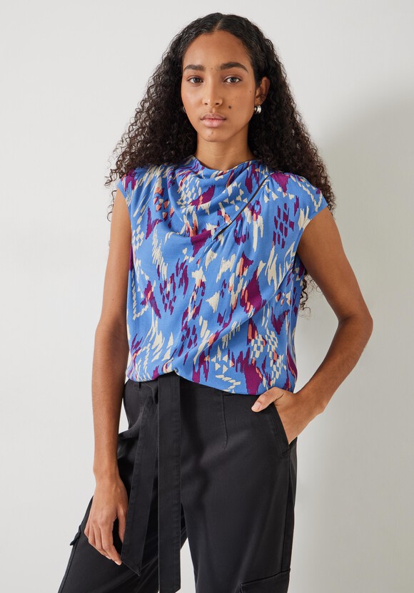 Sienna Cut-Out Detail Top