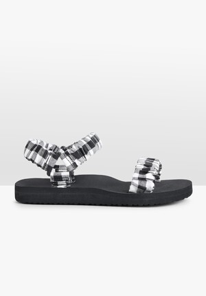 Kuta Sandals