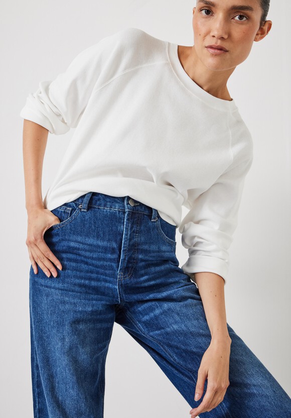 Button Fly Boyfriend Jean