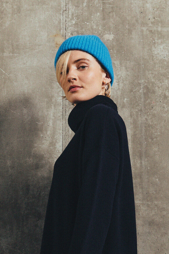 Deni Beanie