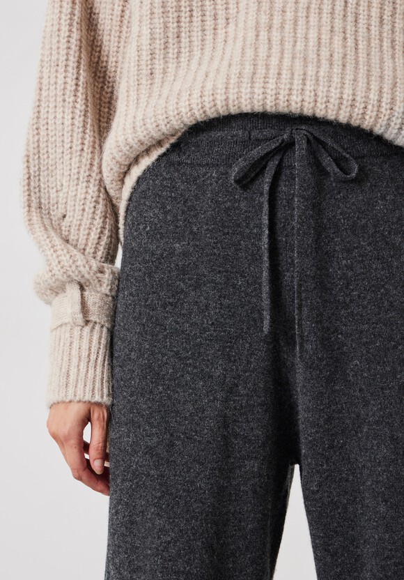 Daisy Merino Wool Jogger