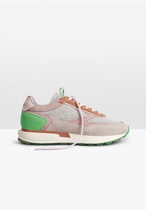 Hoff Tribe Trainers