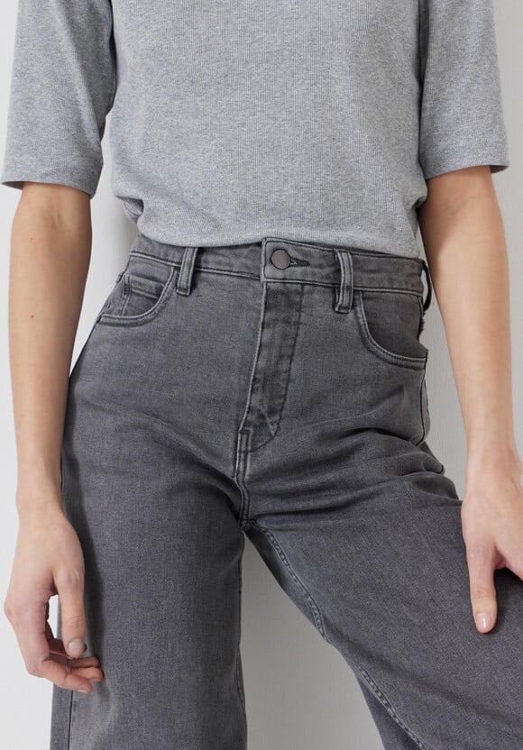 Nessa Wide Leg Jeans