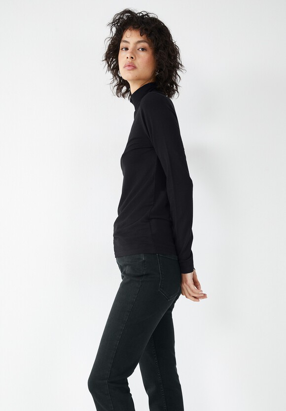 Cara Roll Neck Top