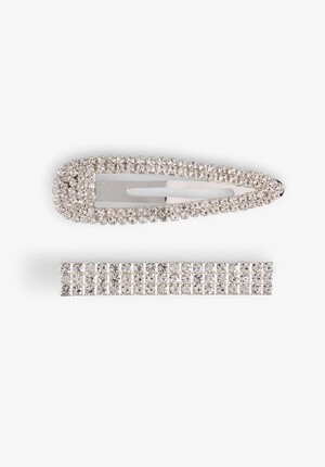 Cher Diamante Hair Clips