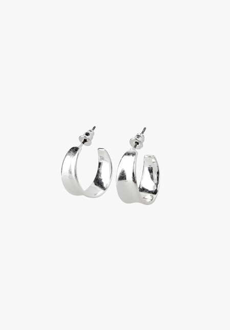 Coca Huggie Hoops