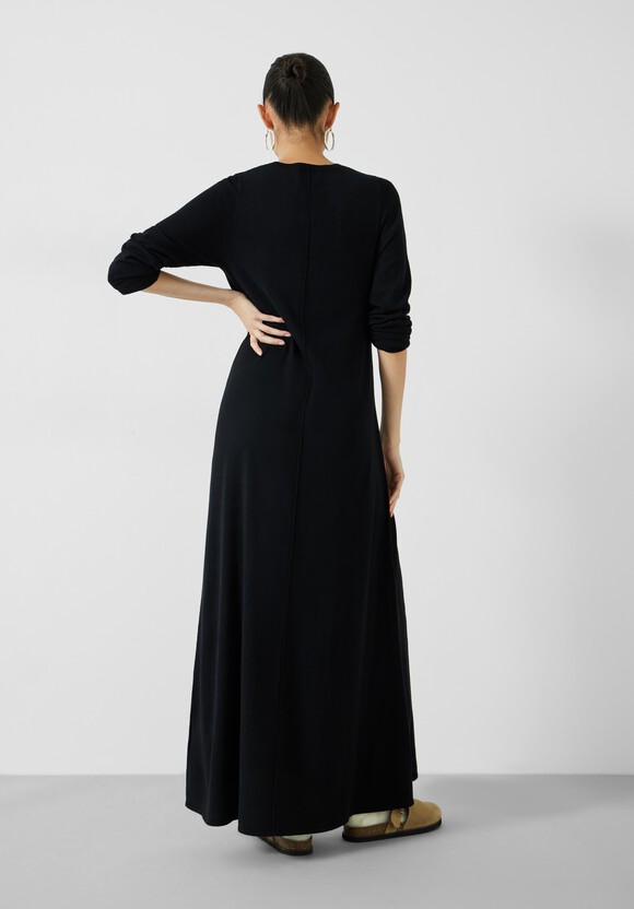 Talen Long Sleeved Knitted Maxi Dress