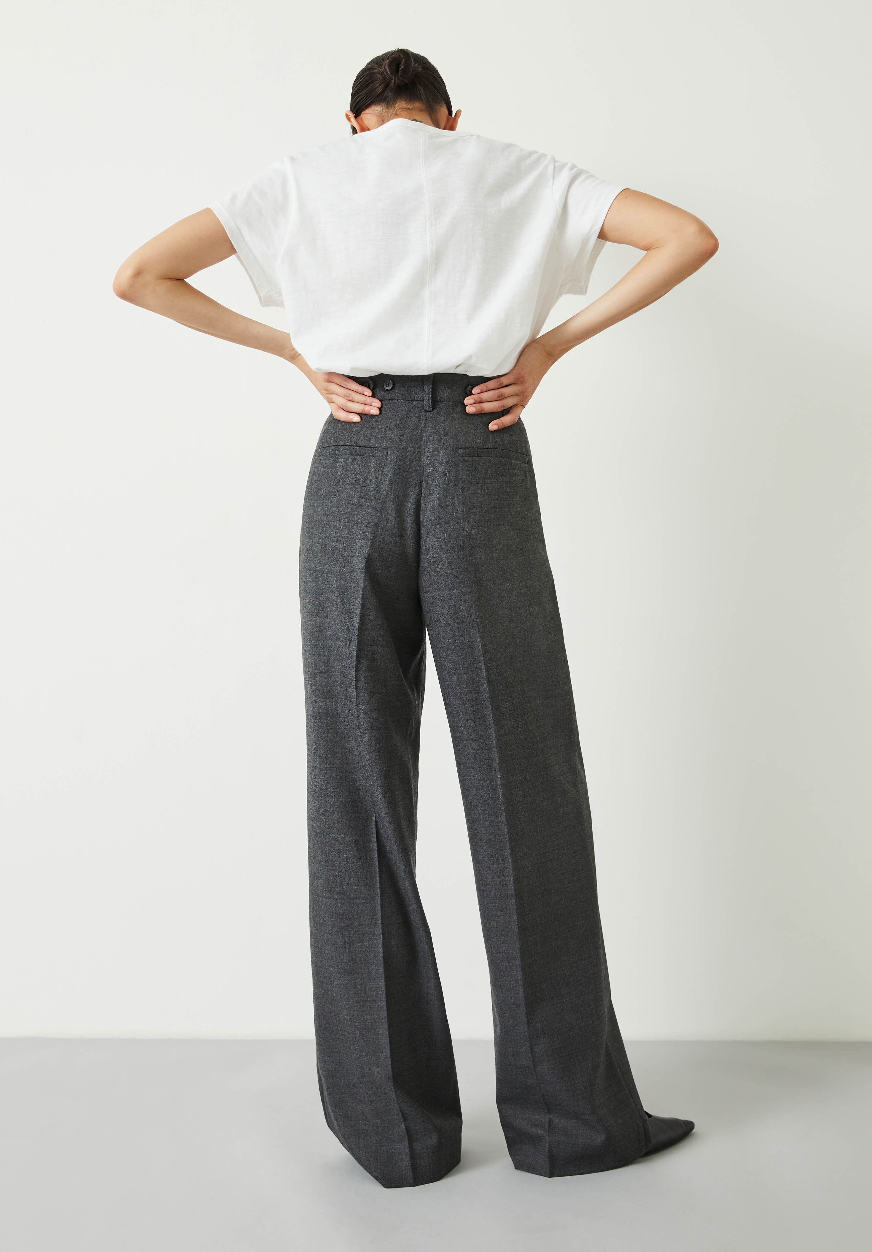 Grey wool wide leg trousers online