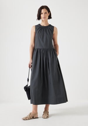 Lightweight Cotton Sleeveless Crew Neck Maxi Dress