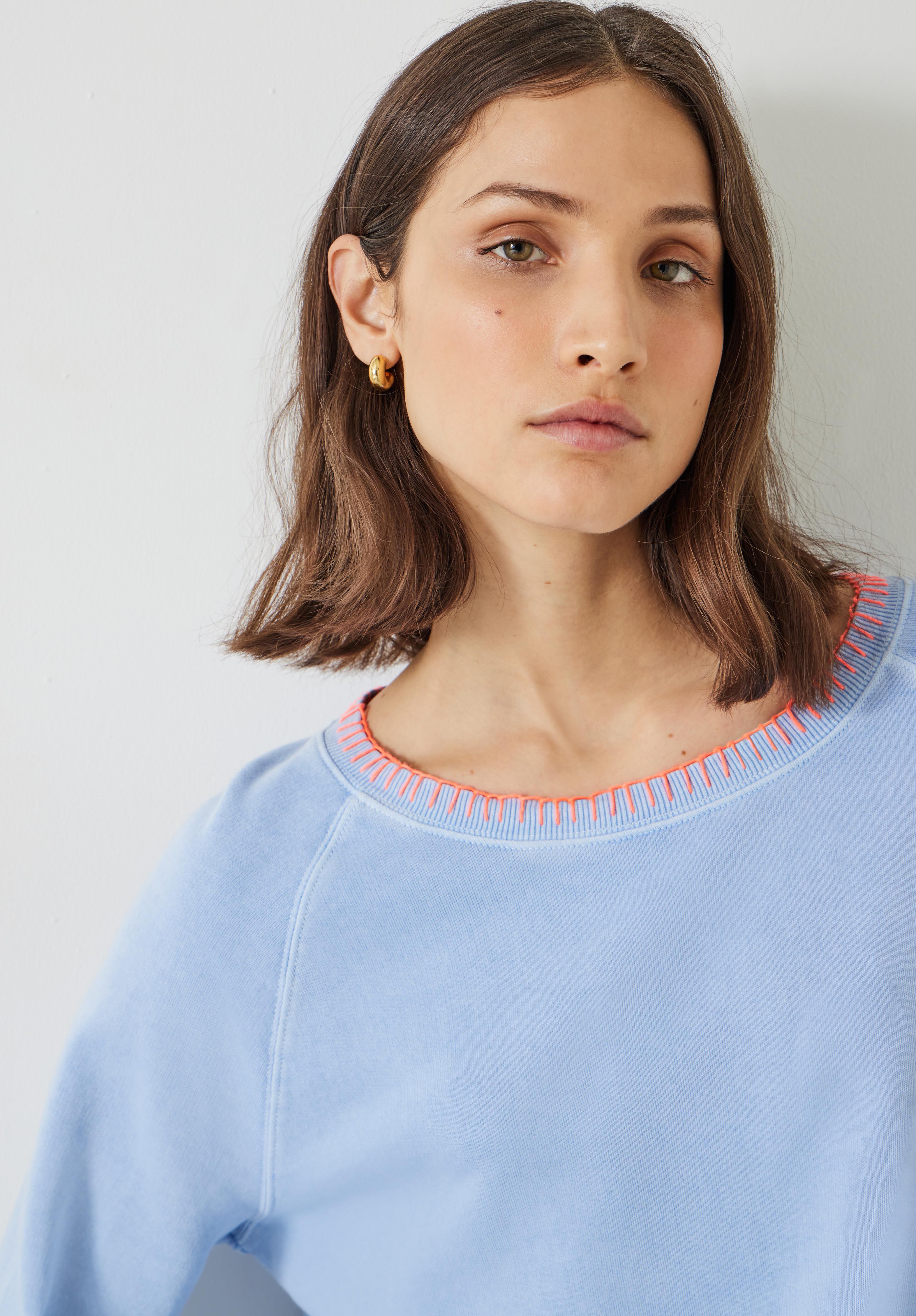 Raglan sweatshirt clearance