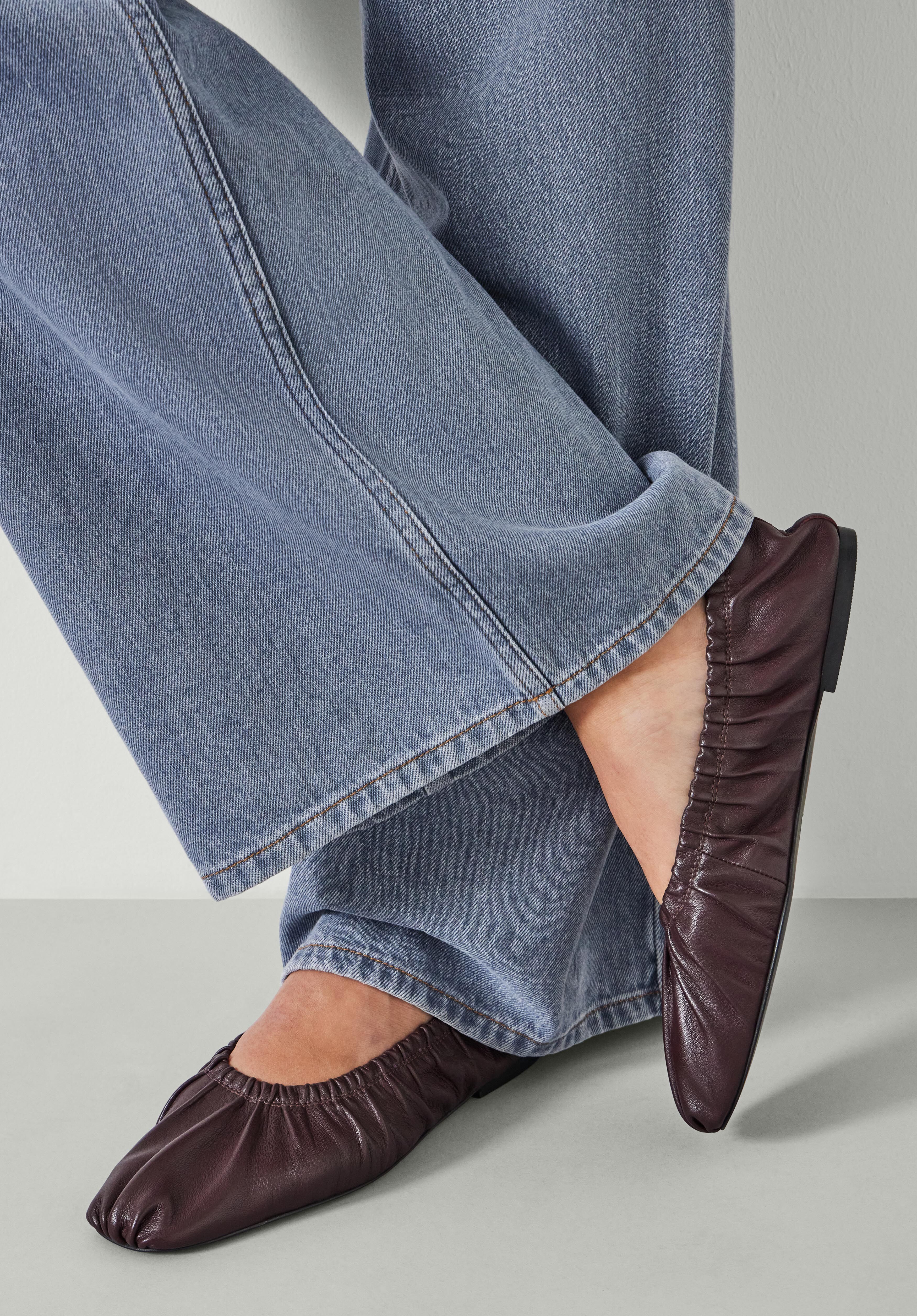Soft leather ballet flats clearance