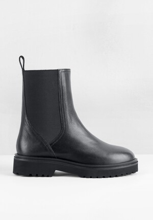 Nash Chelsea Boots