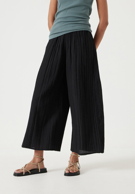 Crinkle Wide Leg Cropped Trousers