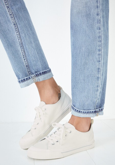 Leyton Leather Trainers