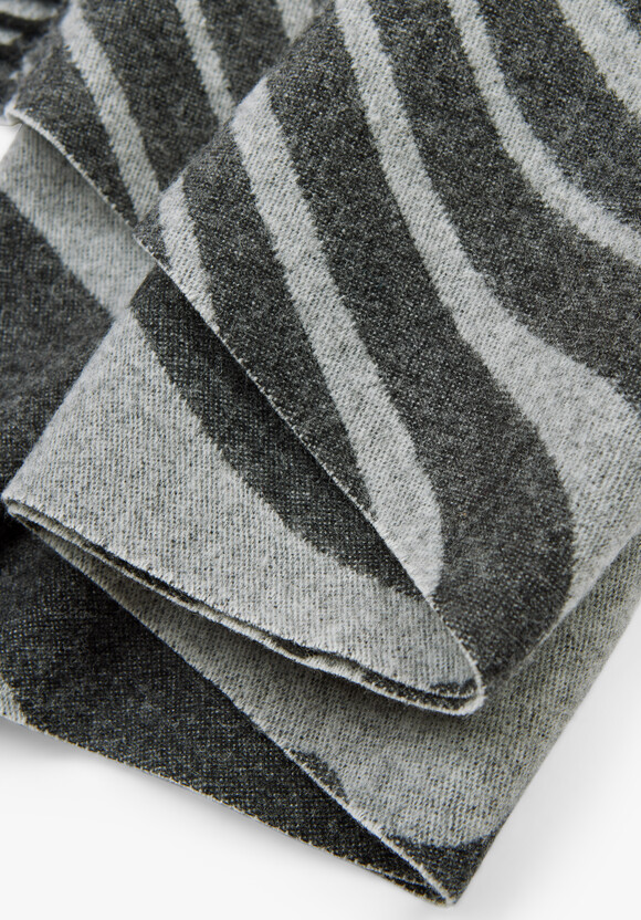 Asymmetric Midweight Wool Scarf