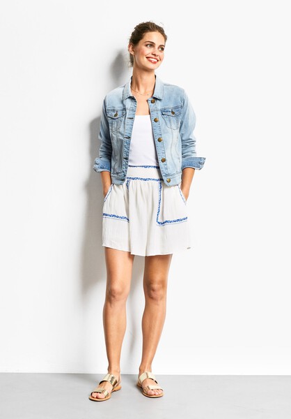 Shelly Embroidered Skirt