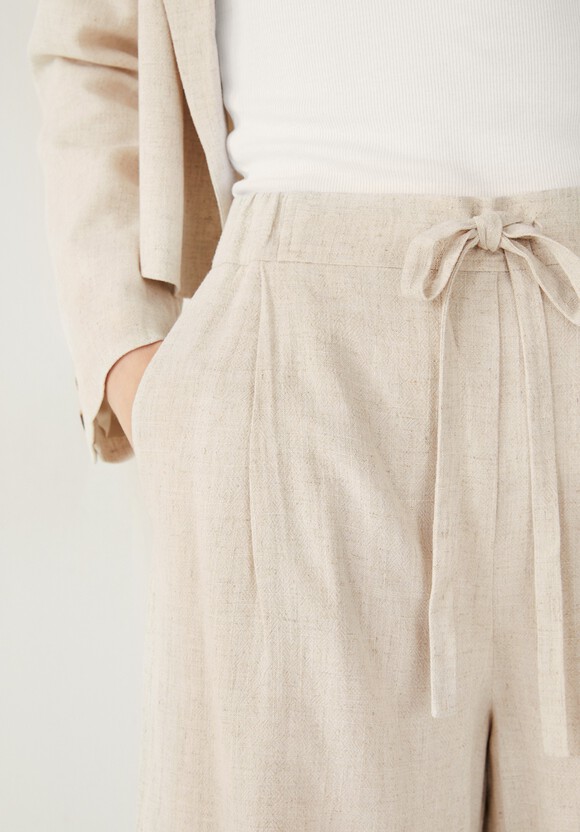 Deia Linen Blend Shorts