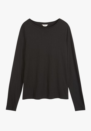Anna Slim Crew Neck Top