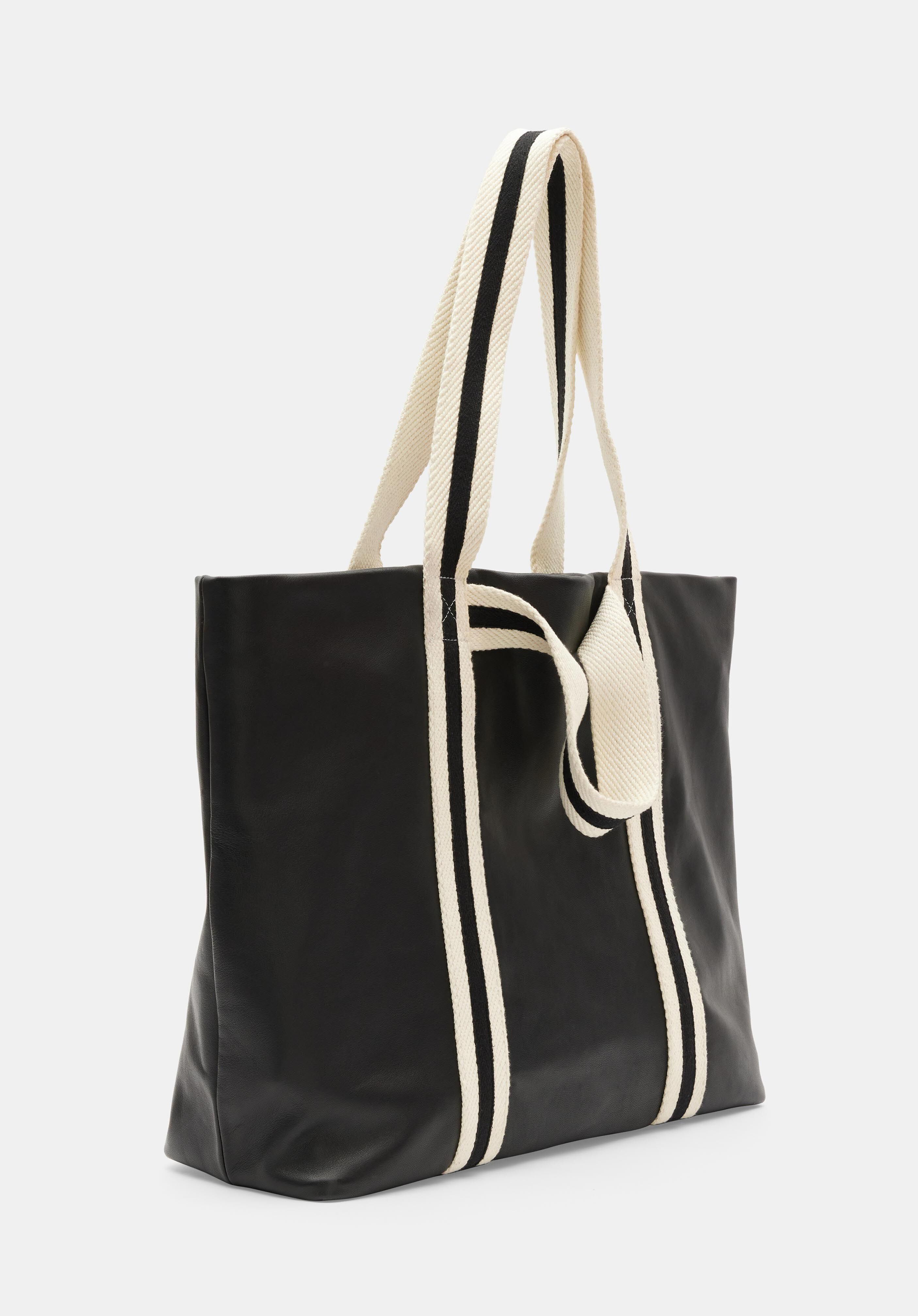 Oversized leather tote 2025