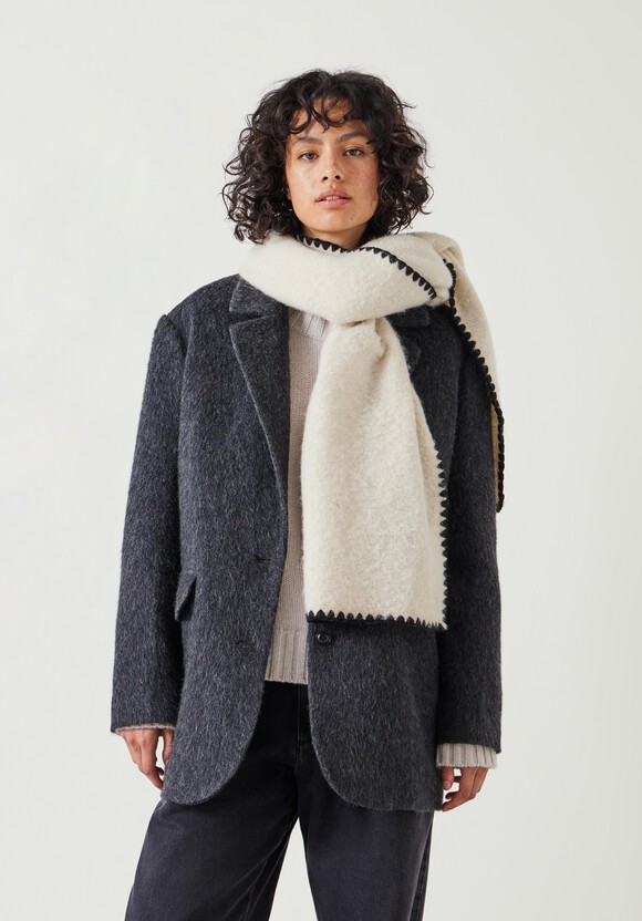 Blanket Stitch Scarf