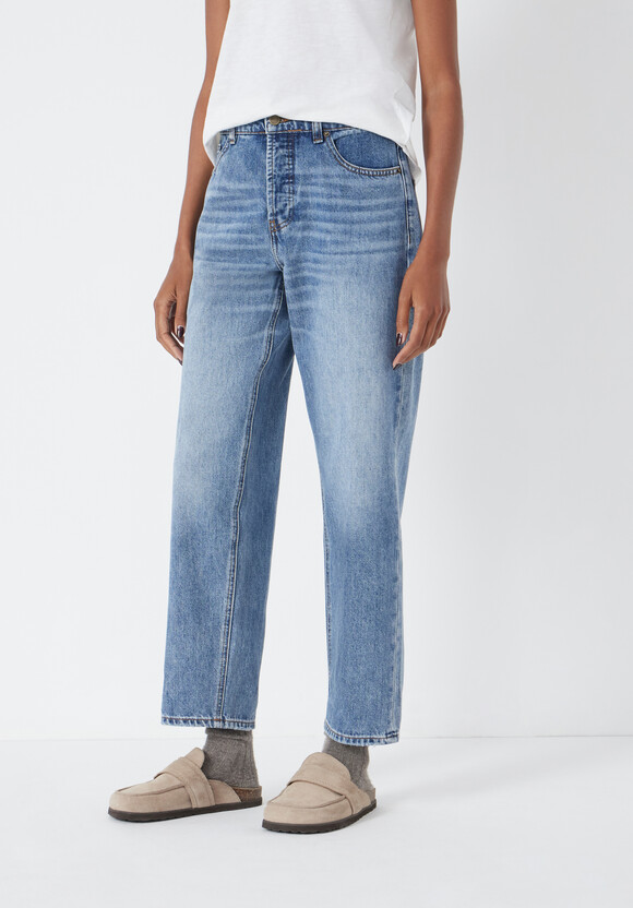 Button Fly Boyfriend Jean