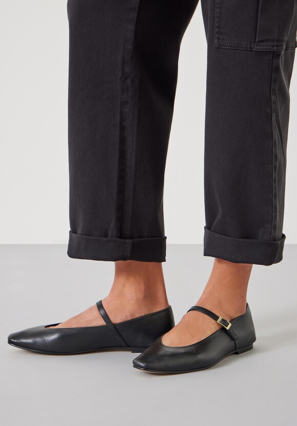 Maeva Mary Jane Leather Flats