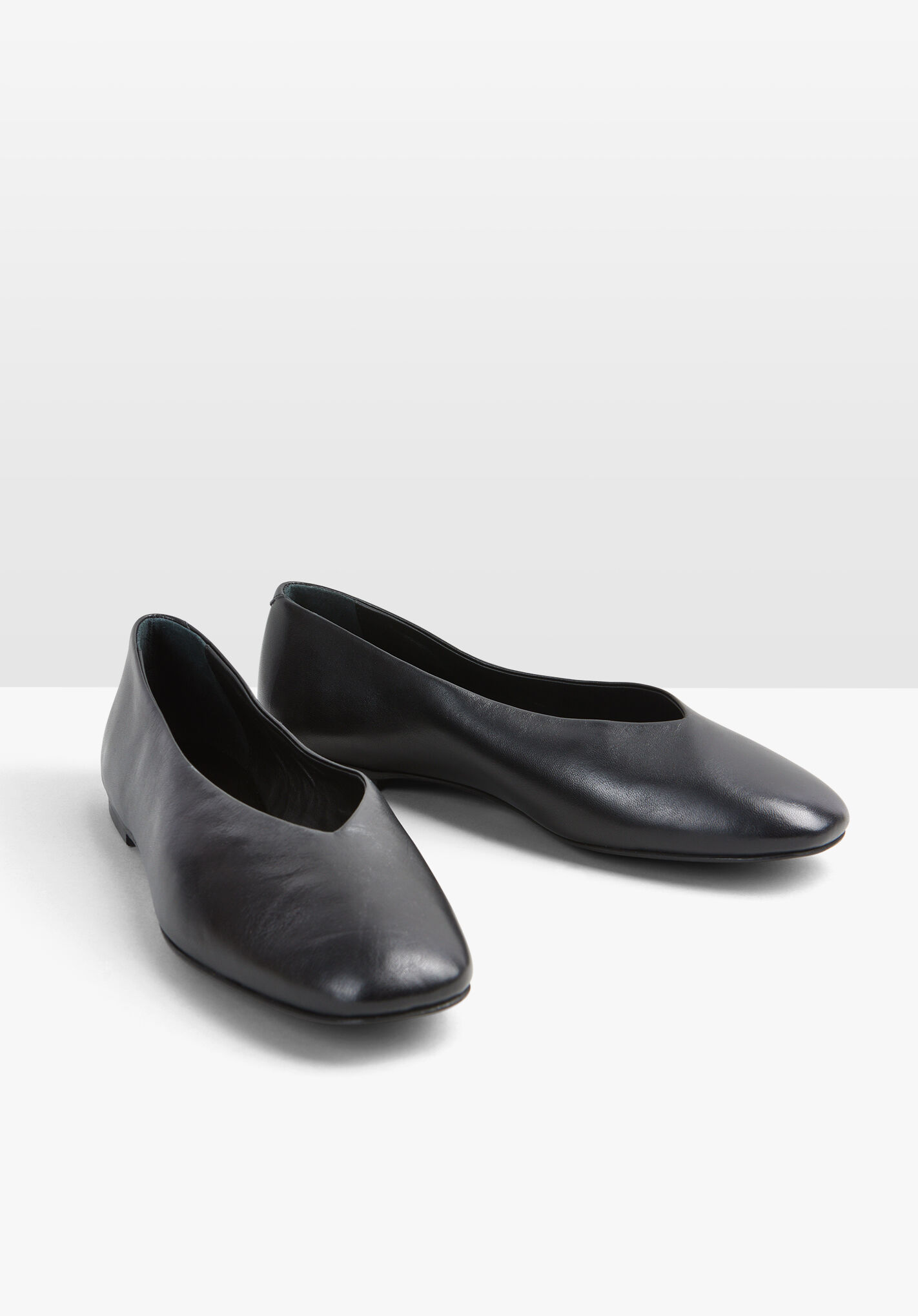 Black leather ballet flats shop