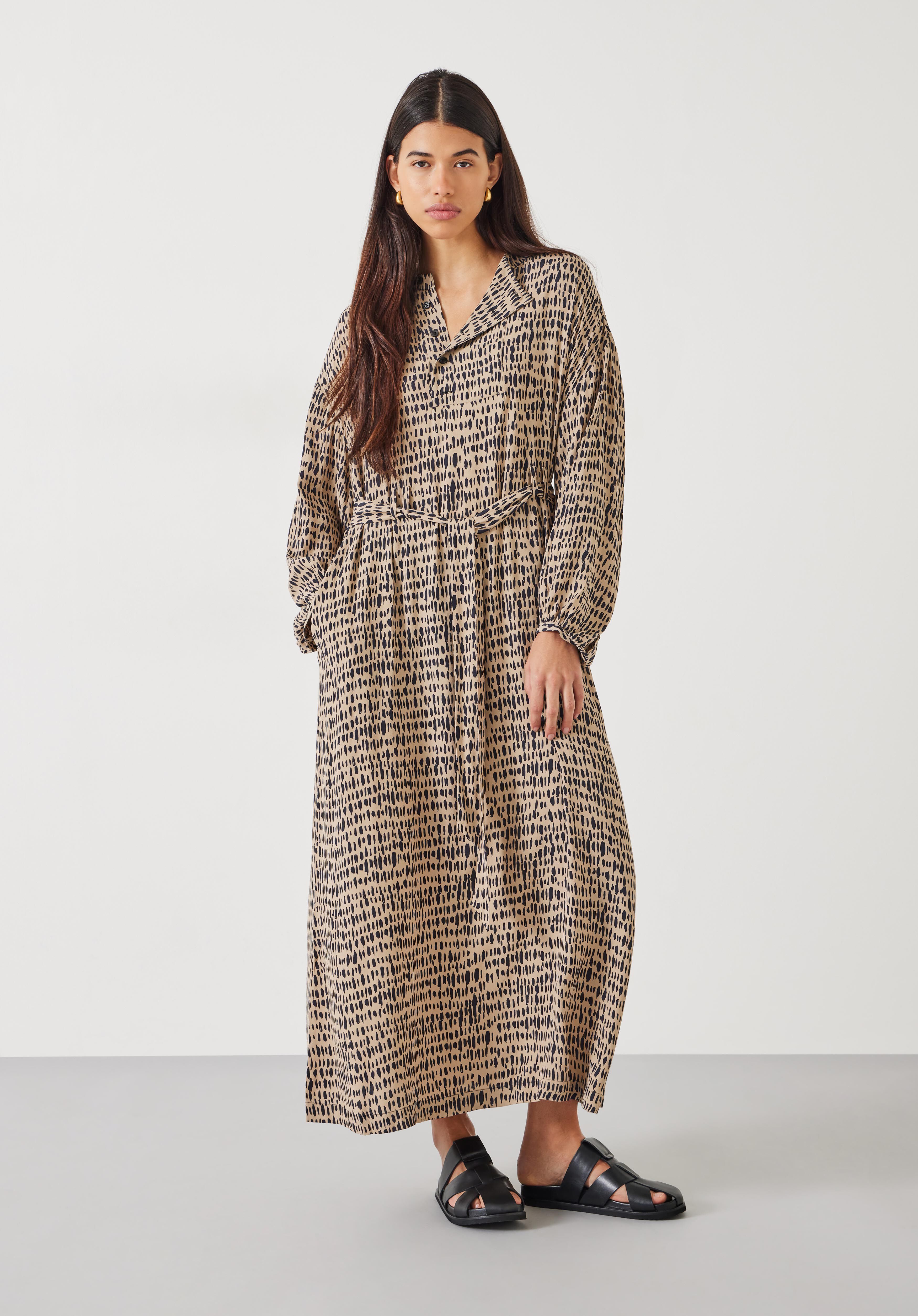 Camila Printed Midi Dress Contrast Mark Neutral hush
