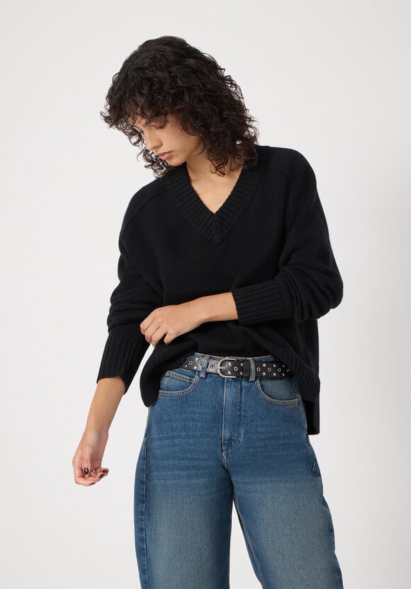 Erica Merino Wool V Neck Jumper