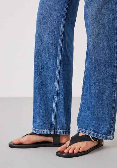 Brinley Buckle Toe Post Sandal