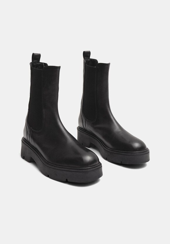 Chunky Leather Chelsea Boots