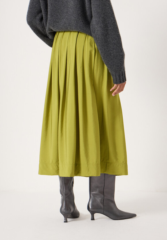 Ivy Pleated Air Flow Midi Skirt