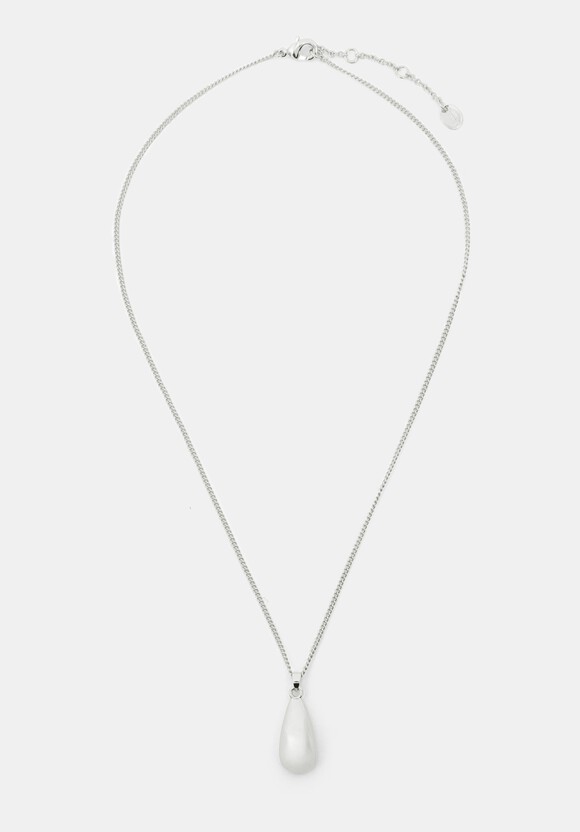 Teardrop Pendant Chain Necklace