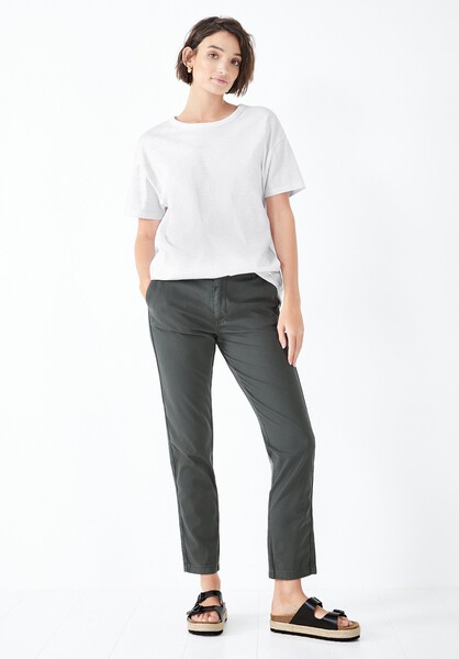 Stretch-Cotton Girlfriend Chinos