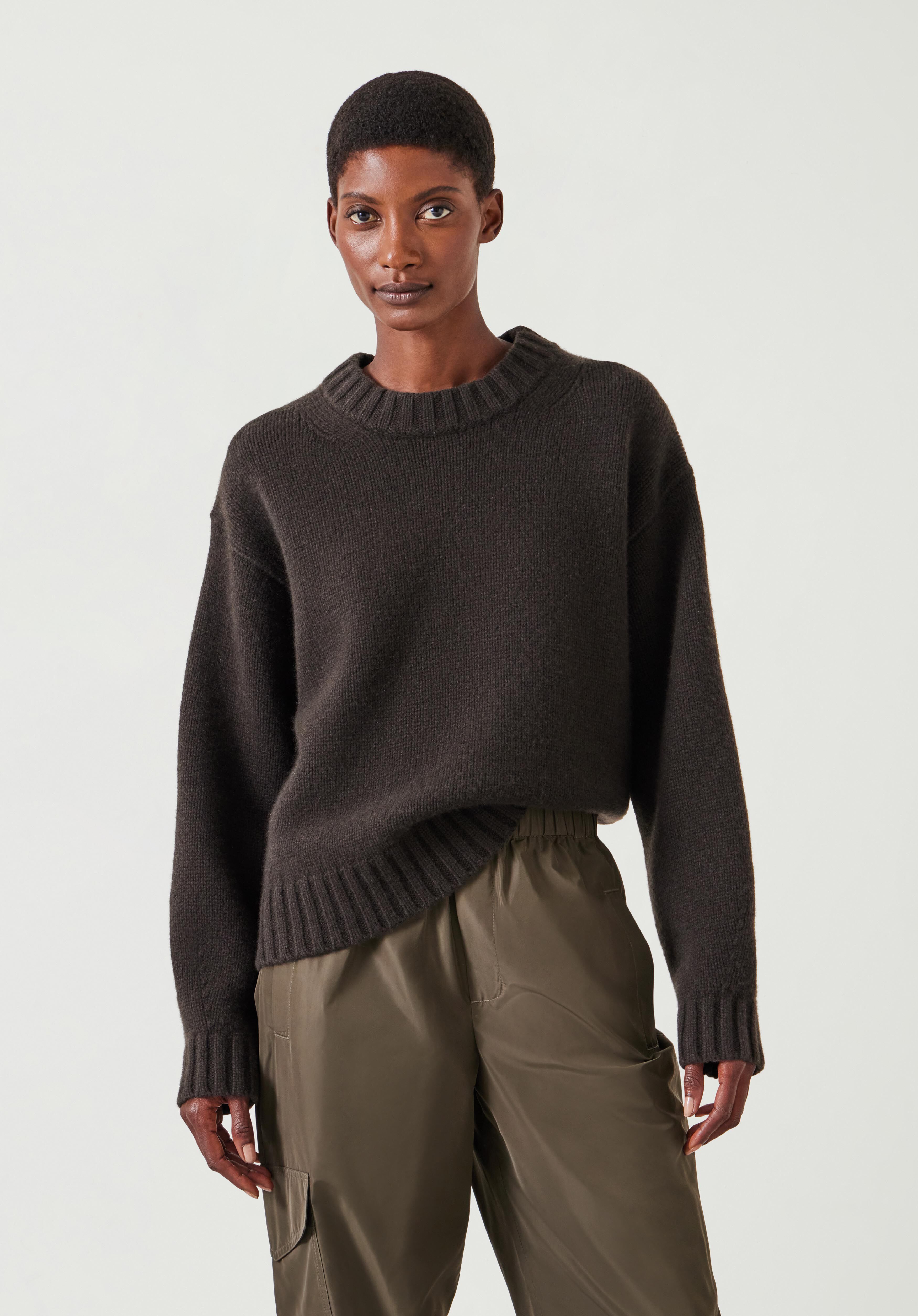 Sort cashmere sweater on sale